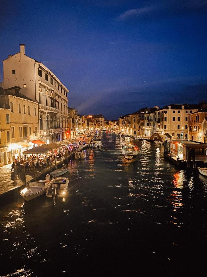 Casa Virginia Direct At The Canal Cannaregio With Own Roof Terrace 威尼斯 外观 照片