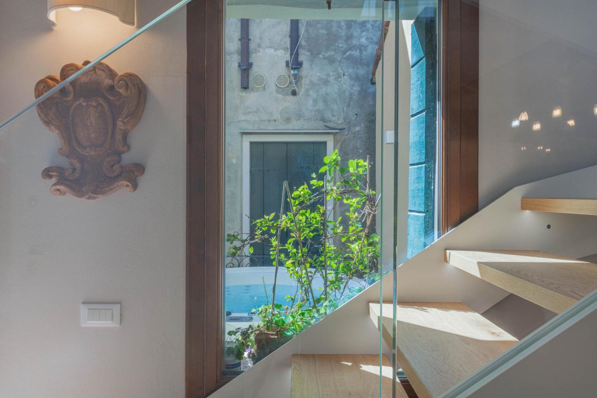 Casa Virginia Direct At The Canal Cannaregio With Own Roof Terrace 威尼斯 外观 照片